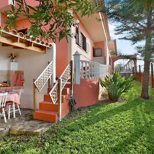 https://casa-petite-paradise.tenerifehoteles.net